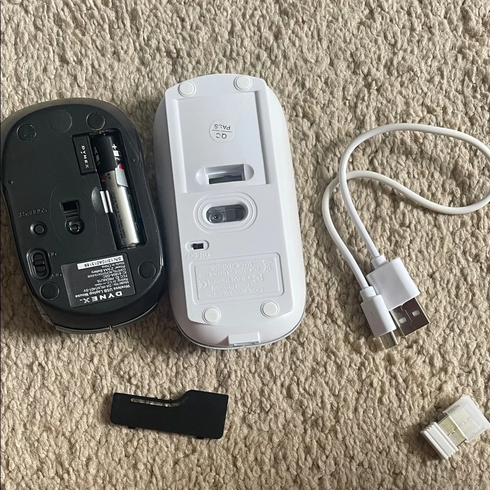 Wireless Mouse - Black and Silver